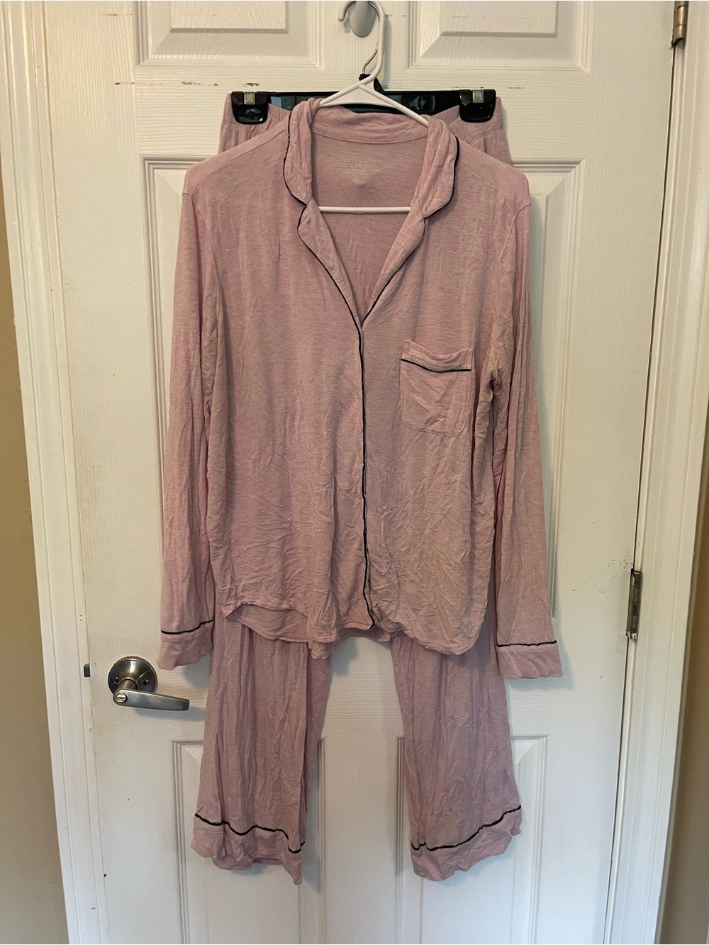 Victoria's Secret Dusty Pink Pajama Set with Black Trim